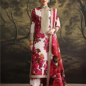 White & Fuchsia Floral Embroidered Salwar Kameez Set